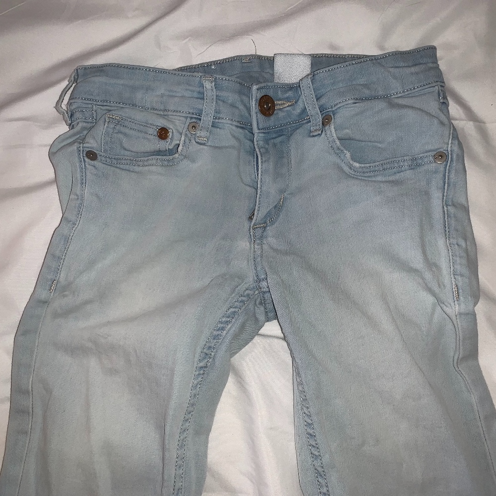 H&M Light Wash Jeans